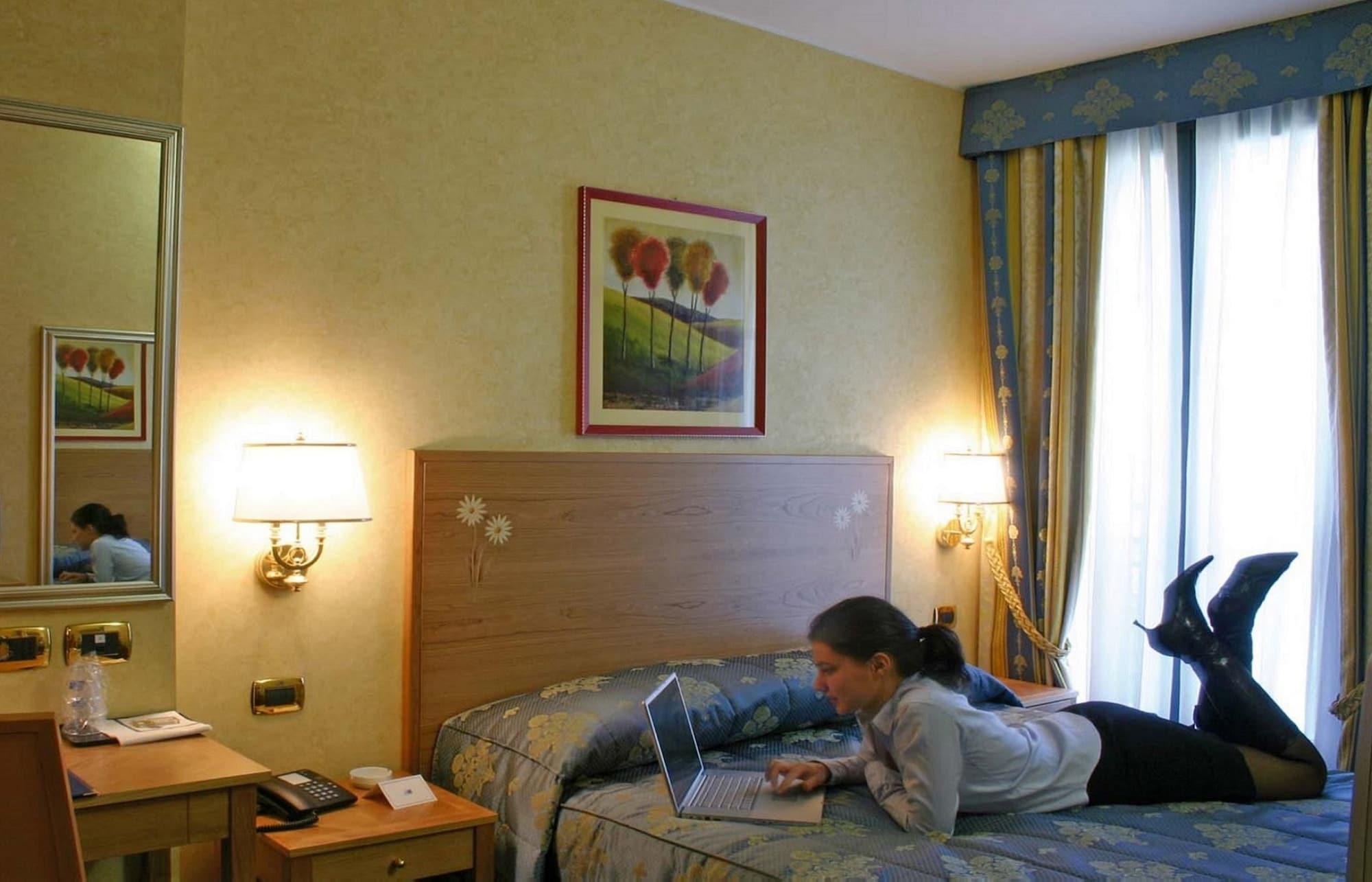 Boutique Hotel Dieci Milano Ngoại thất bức ảnh