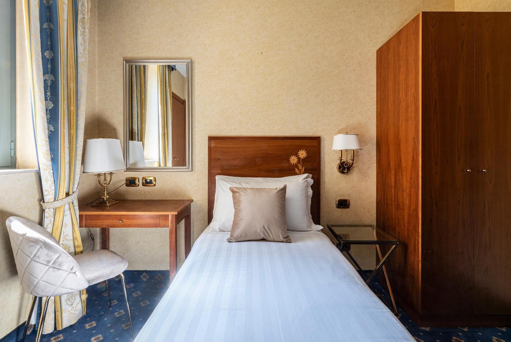 Boutique Hotel Dieci Milano Ngoại thất bức ảnh