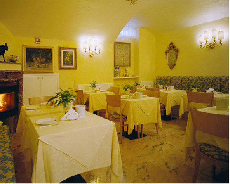 Boutique Hotel Dieci Milano Ngoại thất bức ảnh